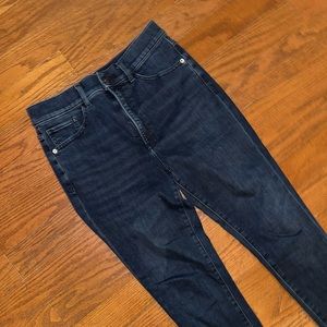 Express skinny hi-rise jeans, size 6